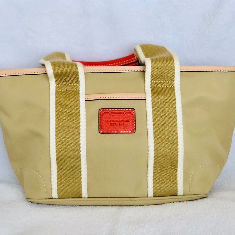 Coach mini hampton canvass tote